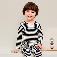 unifriend 童款橫條紋溫暖桃皮絨9分袖家居套裝