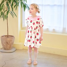 BERRYMAY 女童透氣領口荷葉邊草莓花朵洋裝