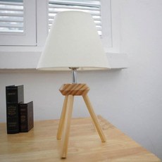 Elulite Hareus原木短立燈, A型木材