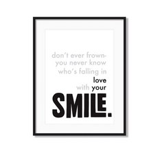 北歐風字體海報客廳相框微笑