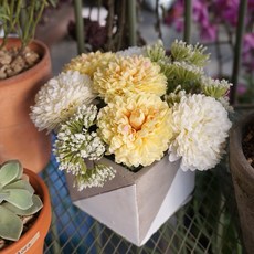 Flower Mart迷你農場餐桌裝飾 FM16KA005, 黃色