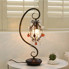 Dini Lighting 水仙丹檯燈, 古董