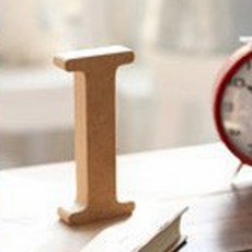 aryko 字母造型木製擺飾 I款, 木頭, 1個