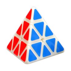 聖光貿易 Pyraminx 金字塔益智方塊, 3歲或以上, 單一顏色, 1個
