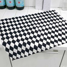 大地兩隻馬廚房抹布, 黑鑽石