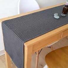 兩隻豬 桌旗, 6人 (32 x 210 cm), S黑色格紋