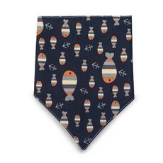 데일리베베 물고기 품은 베베 턱받이