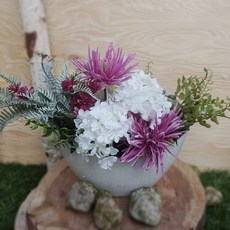 Flower Mart蜘蛛網中心裝飾, 洋紅色、白棕色, 1個