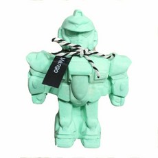 Mippeuda 美少女高達石膏薄荷, 含羞草