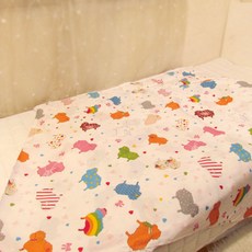 Petit Bedding 孩童印花棉被+床墊+枕頭, 彩色羊款