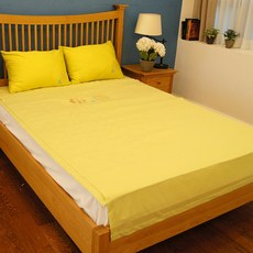 By deco 竹纖維單層薄墊兼棉被, 黃色的