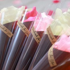 THE FLOWERMARKET 棕色撒花瓣DIY花束組 8件組, 1套