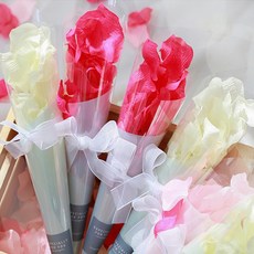 THE FLOWERMARKET 薄荷色撒花瓣DIY花束組 8件組, 1套