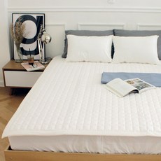 SCOHOME 棉質絎縫薄墊, 白色