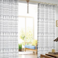 Apoa Room 三角形圖騰印花遮光窗簾 黑色, 白色