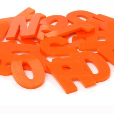 홈 인테리어 아크릴 부착 이니셜 알파벳 고딕, 오렌지