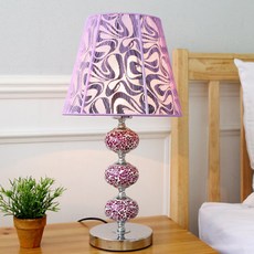 MiART 皇家時光該隱丹看台, 紫色的