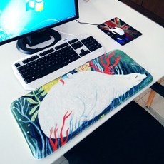 Angelmeow 記憶海綿護肘, F. 北極熊