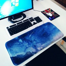 Angelmeow 記憶海綿護肘, D 夜空 2