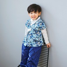 Konti Kids 男童韓服