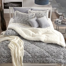 BONNIE LOUISE Ode羊毛超細纖維薄被組