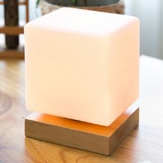 DAYSTAR HOUSE 展位 A, 混色