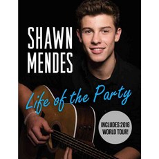 Shawn Mendes: Superstar Next Door, Triumph Books