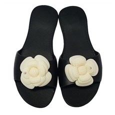 ShinWoo 居家鞋, 黑色+白色花
