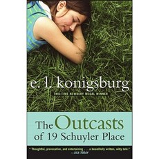 The Outcasts of 19 Schuyler Place 平裝版, Aladdin Paperbacks