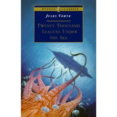 Twenty Thousand Leagues Under the Sea Paperback, Puffin Books
