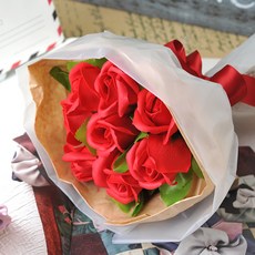 HAPPY WORLD 香皂玫瑰花束, 紅色