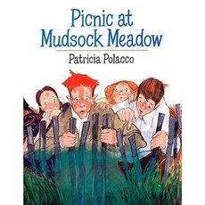 Picnic at Mudsock Meadow Paperback, Puffin Books