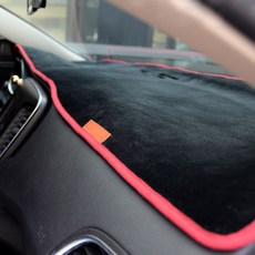 Irvine Class 天鵝絨防滑儀表板罩 現代, Grandeur IG (無中控/有HUD), 霧面黑 + 紅色