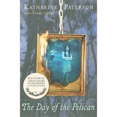 The Day of the Pelican Paperback 2010년 09월 20일 출판, Houghton Mifflin