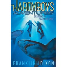 Shadows at Predator Reef Paperback 2014년 10월 21일 출판, Aladdin Paperbacks
