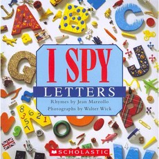 I Spy Letters 페이퍼북, Scholastic