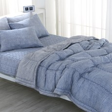 gBEDDING 素色絎縫聚酯纖維薄被, 藍色