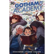 Gotham Academy 3: Yearbook Prebound, Turtleback Books