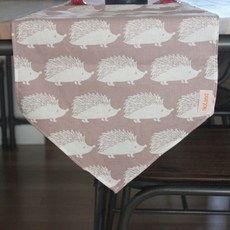 Noland 호치 테이블 러너, 핑크, 180 x 30 cm