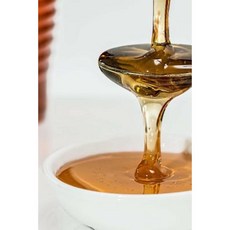 Golden Honey Slowly Dripping from a Spoon Journal: 150 Page Lined Notebook/Diary Paperback, Createspace Independent Publishing Platform