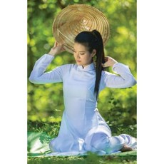 Maiden of the East Grid Notebook: 150 Page Grid Notebook Journal Diary Paperback, Createspace Independent Publishing Platform