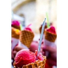 Berry Sherbet in Waffle Cones Sweet Treat Journal: 150 Page Lined Notebook/Diary Paperback, Createspace Independent Publishing Platform