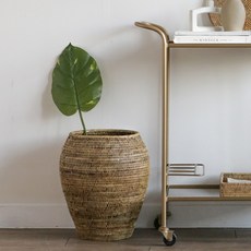 For Home藤編花瓶+熱帶大葉假花, 花瓶（天然），人造花（綠色）