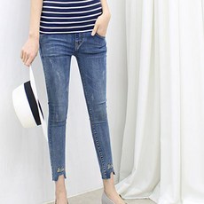 Pang Pang Shop C下擺英文字母孕婦緊身牛仔褲