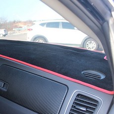 DIACOAT 頂級天鵝絨SEBS防滑儀表板避光墊 黑色底座 紅色縫線, 現代, New Genesis 2014年起~(有中央喇叭/無HUD)