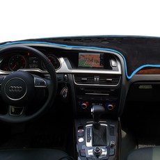 Irvine 旗艦麂皮儀表板避光墊 黑色 + 天空藍, 起亞, All New K5(2016年~) 有中央喇叭