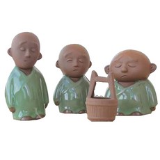 Wadeumol 三位僧侶公仔組 qxsr120-1, 混合顏色, 1套