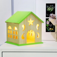 Raumdeko Wink House原木檯燈, 綠色