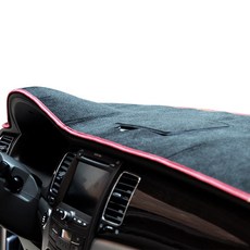 블루코드 펠트 논슬립 대쉬보드커버 메탈로고 블랙 + 핑크, 현대, 제네시스 G80 2014년~(HUD 유 / 사이드스피커 유)