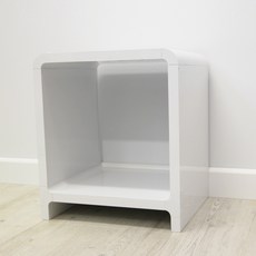 CUBICS 三腳凳盒, 白色的